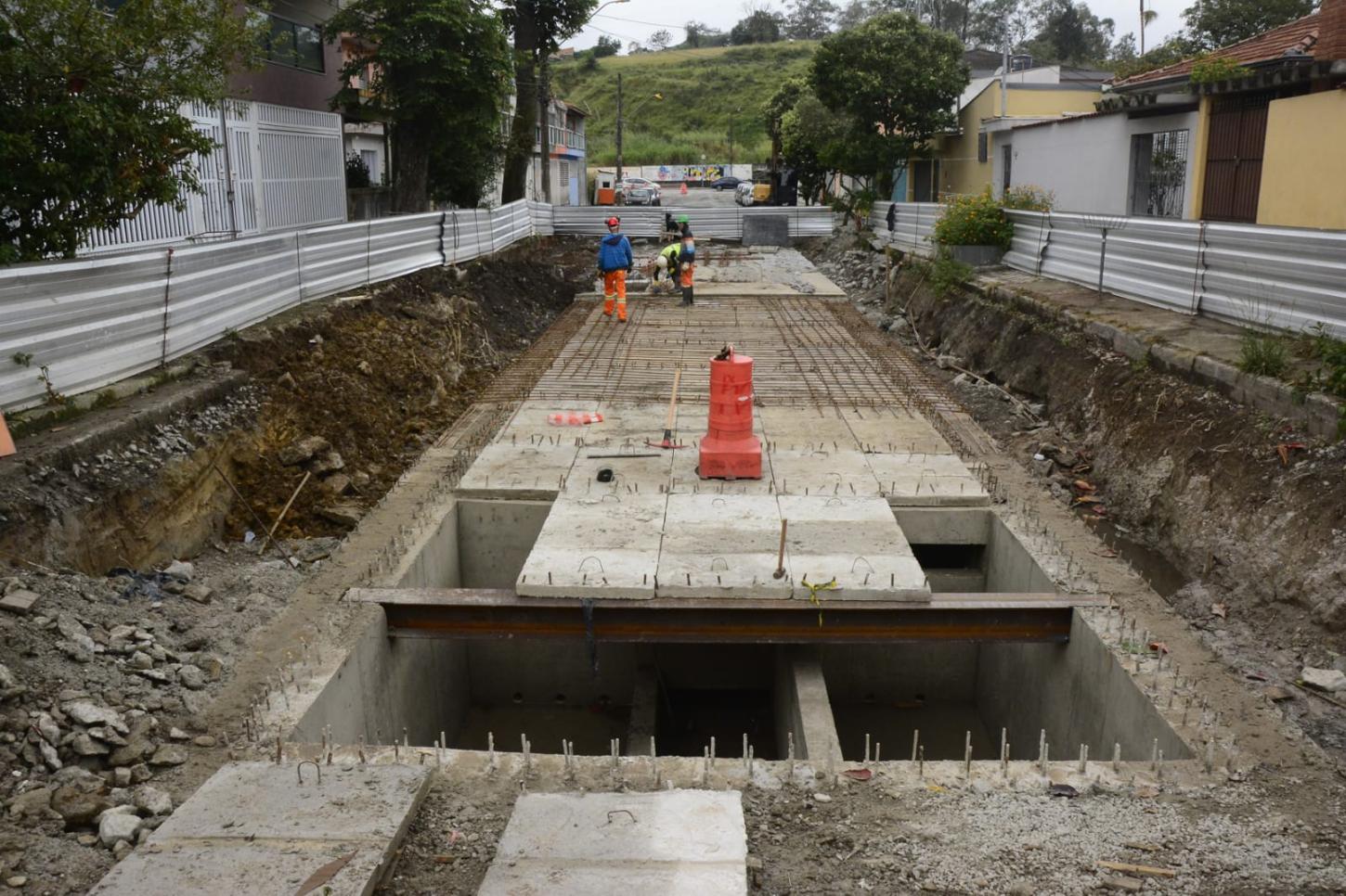 Santo André avança em obras de microrreservatórios contra enchentes na Vila Pires