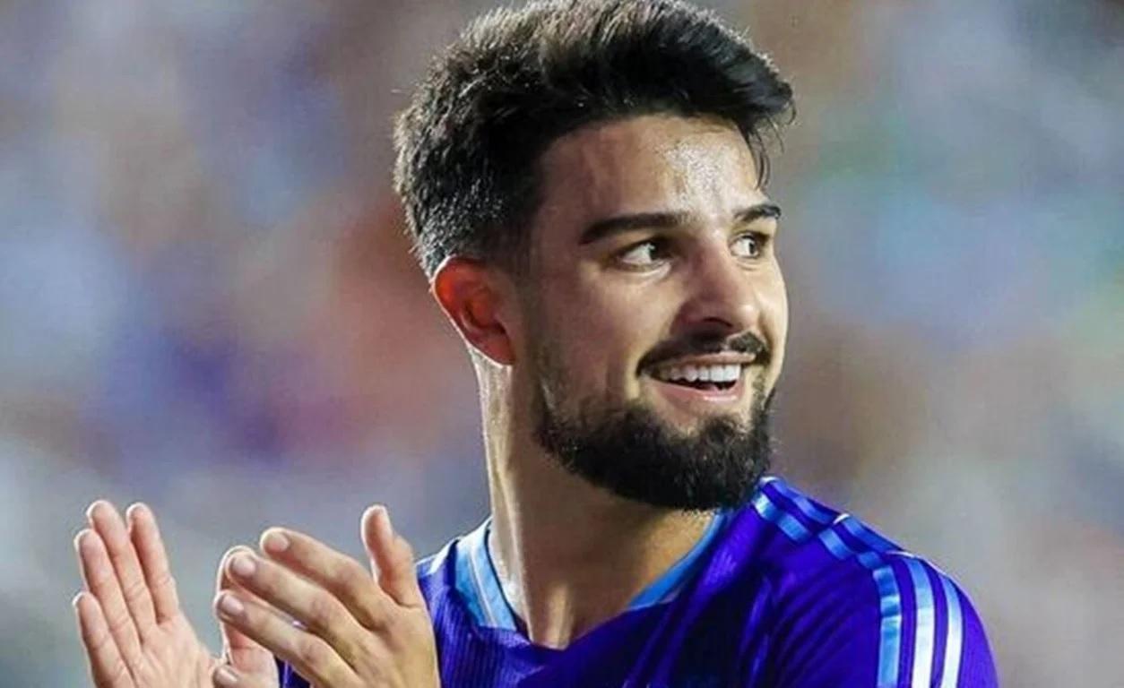 Scaloni inclui Flaco López em pré-lista da Argentina para a Copa do Mundo 2026