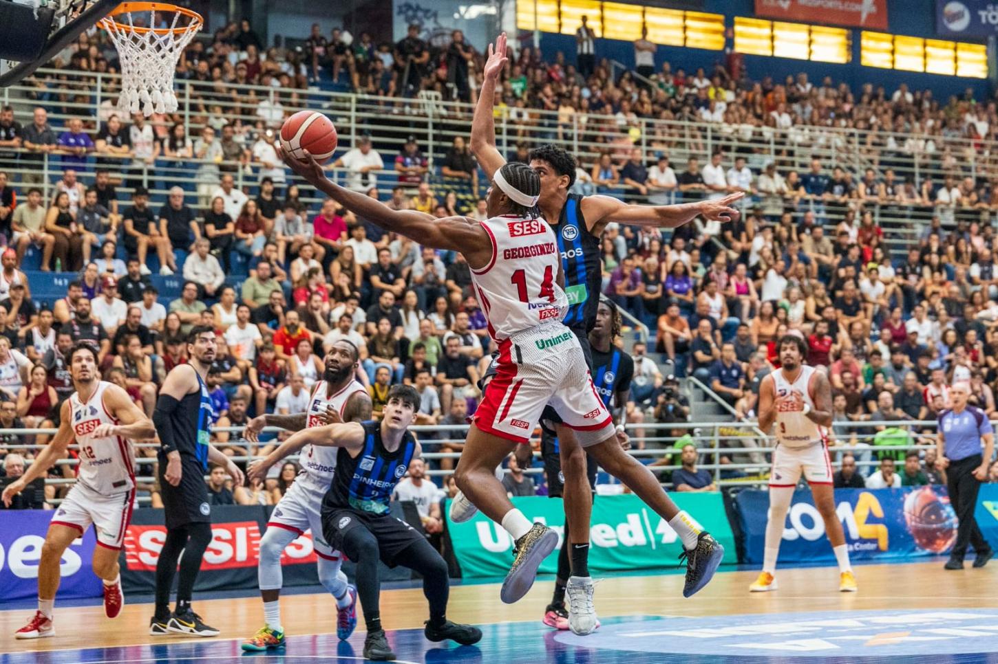 Sesi Franca Basquete abre a série com vitória convincente no Jogo 1 do NBB