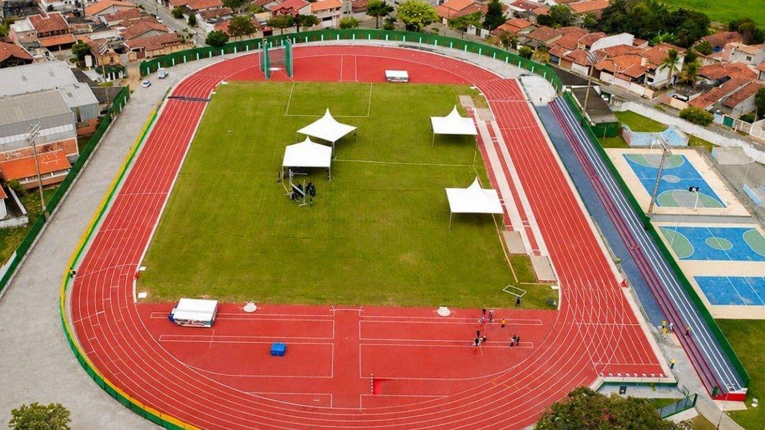 Centro Esportivo João Carlos de Oliveira - João do Pulo ganha nova pista de atletismo