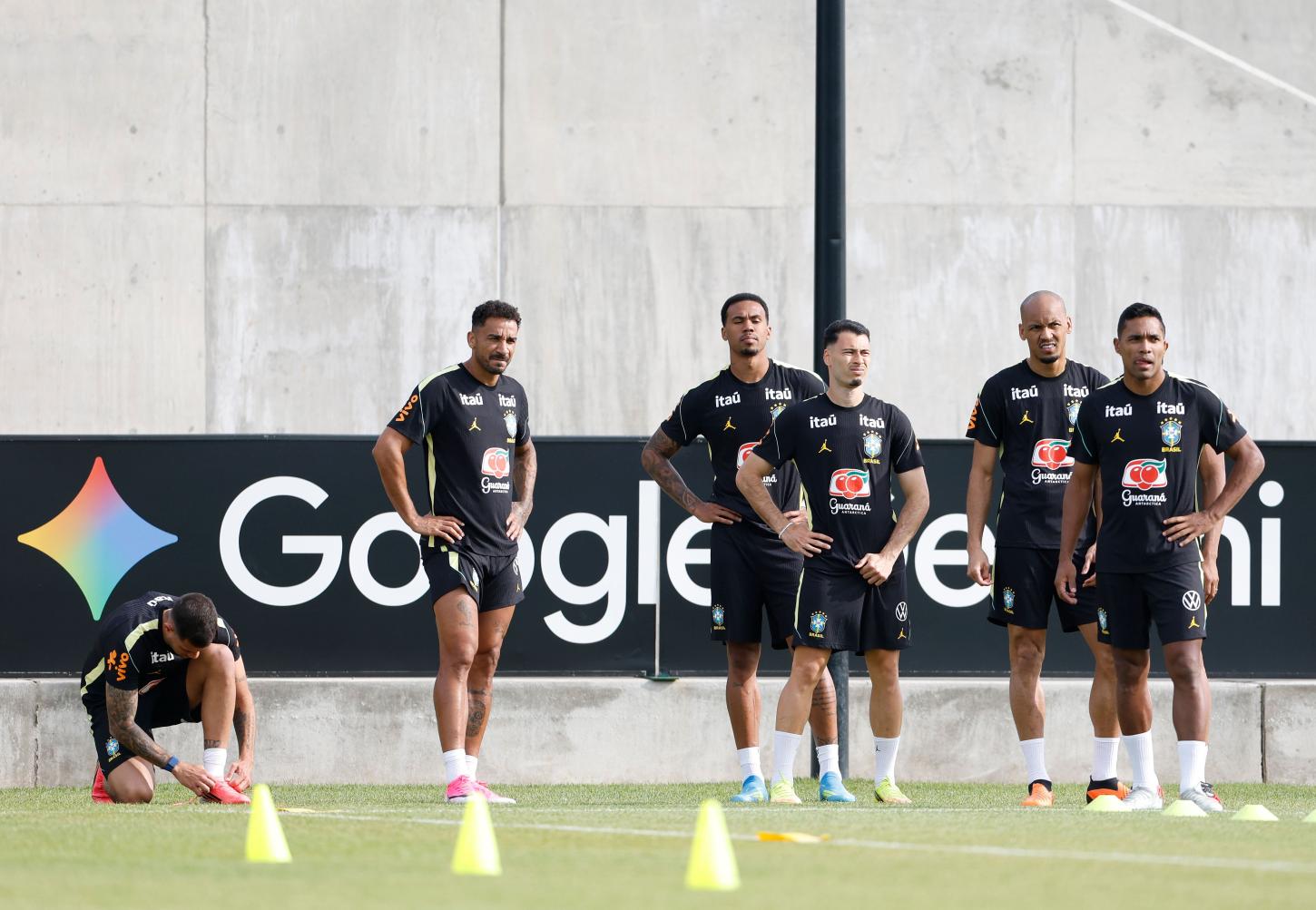 Seleção Brasileira completa delegação nos Estados Unidos e inicia treinos para a Copa do Mundo
