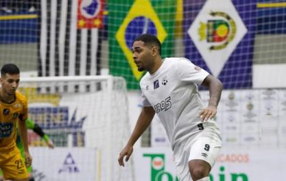 Umbro/Liga São Caetano goleia o Magnus Futsal e conquista  vitória histórica pelo Campeonato Paulista 
