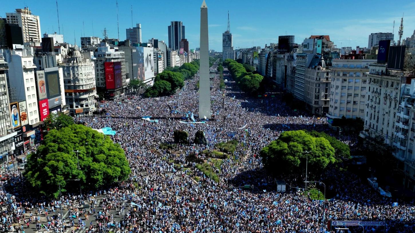 Buenos Aires entra em vigília e prepara festa massiva no Obelisco para a final da Copa do Mundo