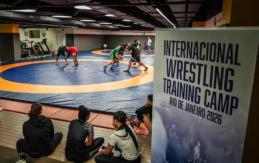 CT do COB recebe camp internacional de wrestling com atletas de 13 países das Américas