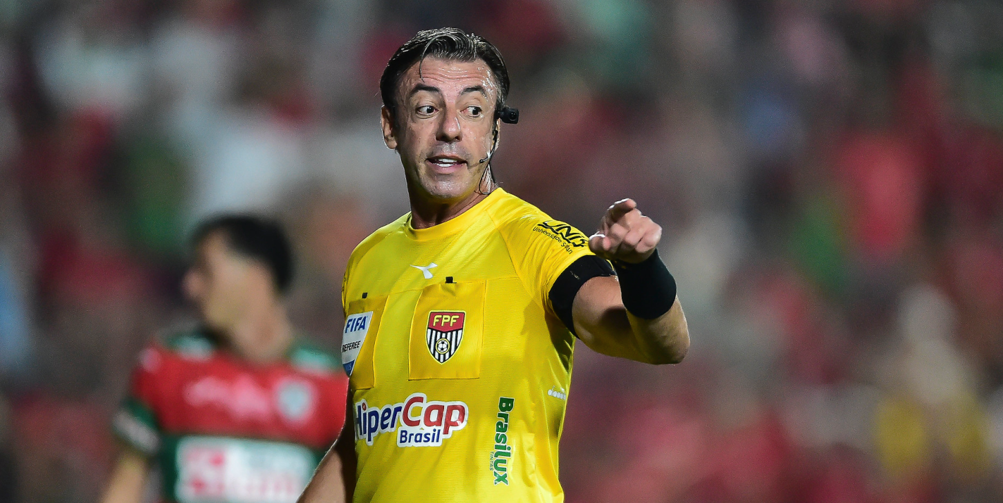 Federação Paulista de Futebol se manifesta após declarações de Trump em relação a Raphael Claus