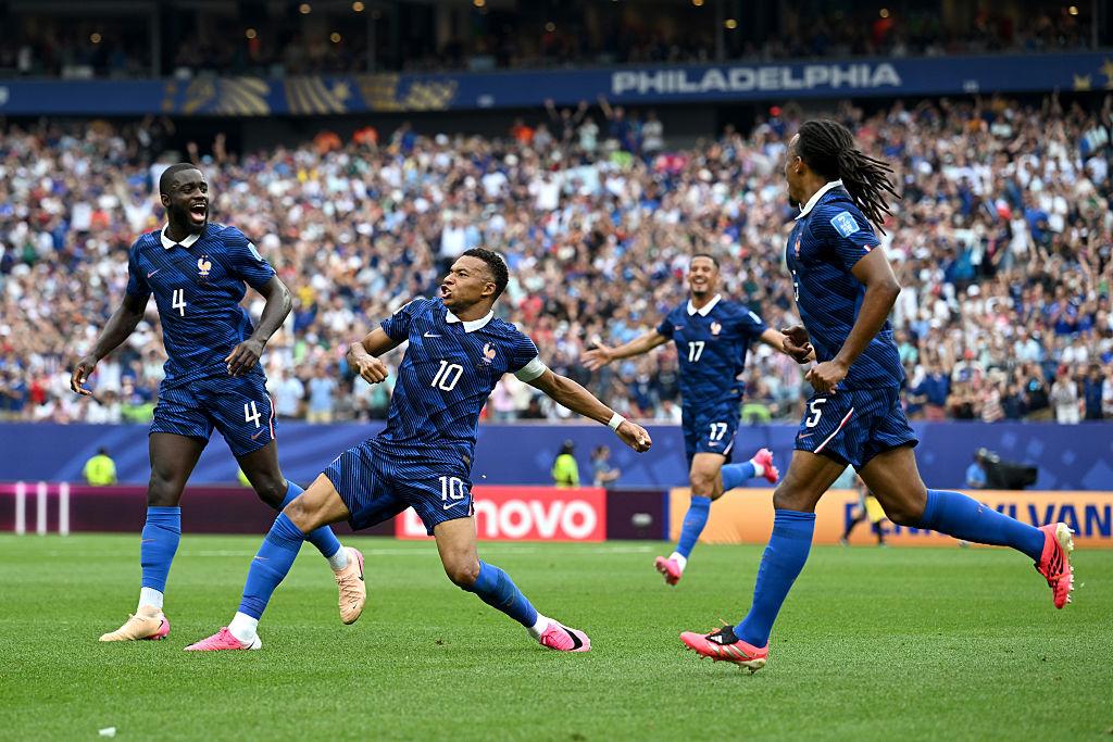 França fecha treinamentos em Dallas e aposta em Mbappé para superar bloqueio de Marrocos