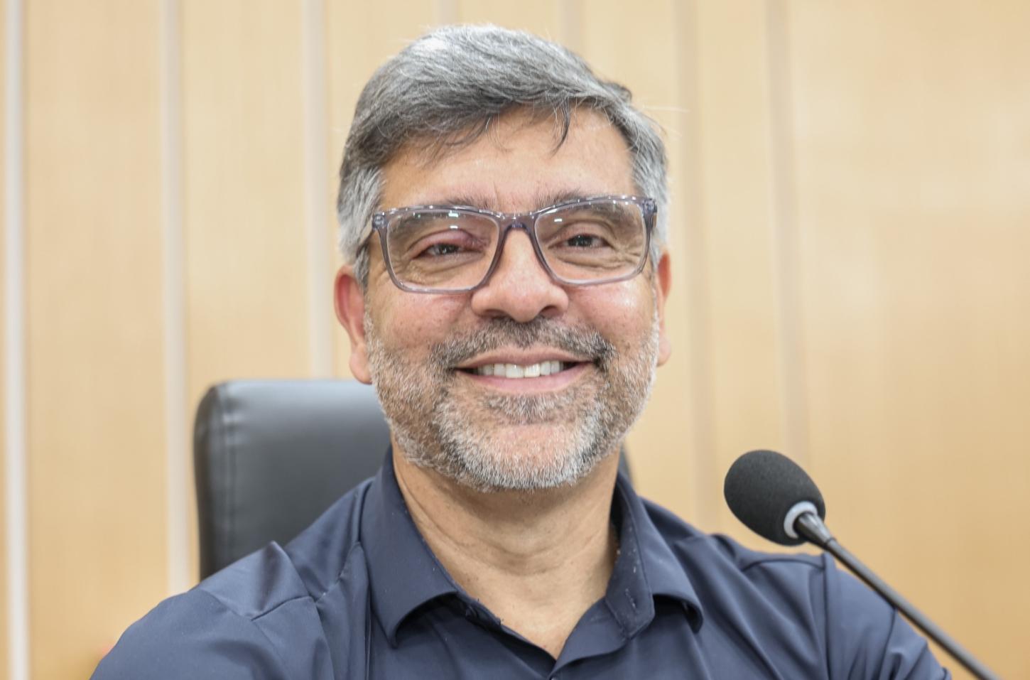 Vereador Professor Ródnei sugere criação de unidade móvel para coleta itinerante de sangue em São Caetano