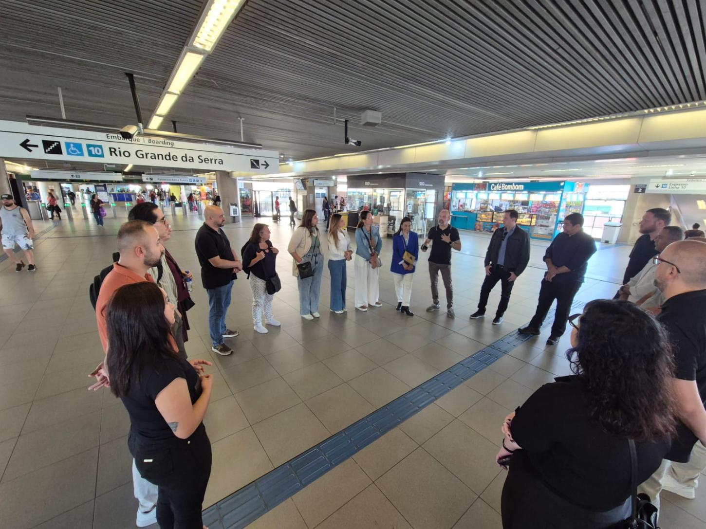 Visita em estações dá início à parceria entre Consórcio ABC e CPTM para divulgação de projetos de interesse social