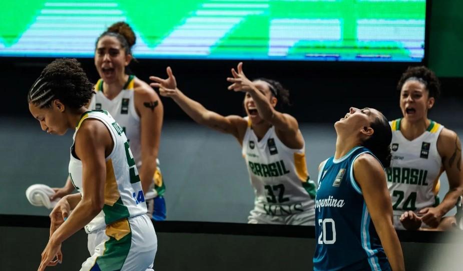 Brasil vence a Argentina e vai à semifinal do Qualificatório ao Pré-Olimpico de basquete feminino