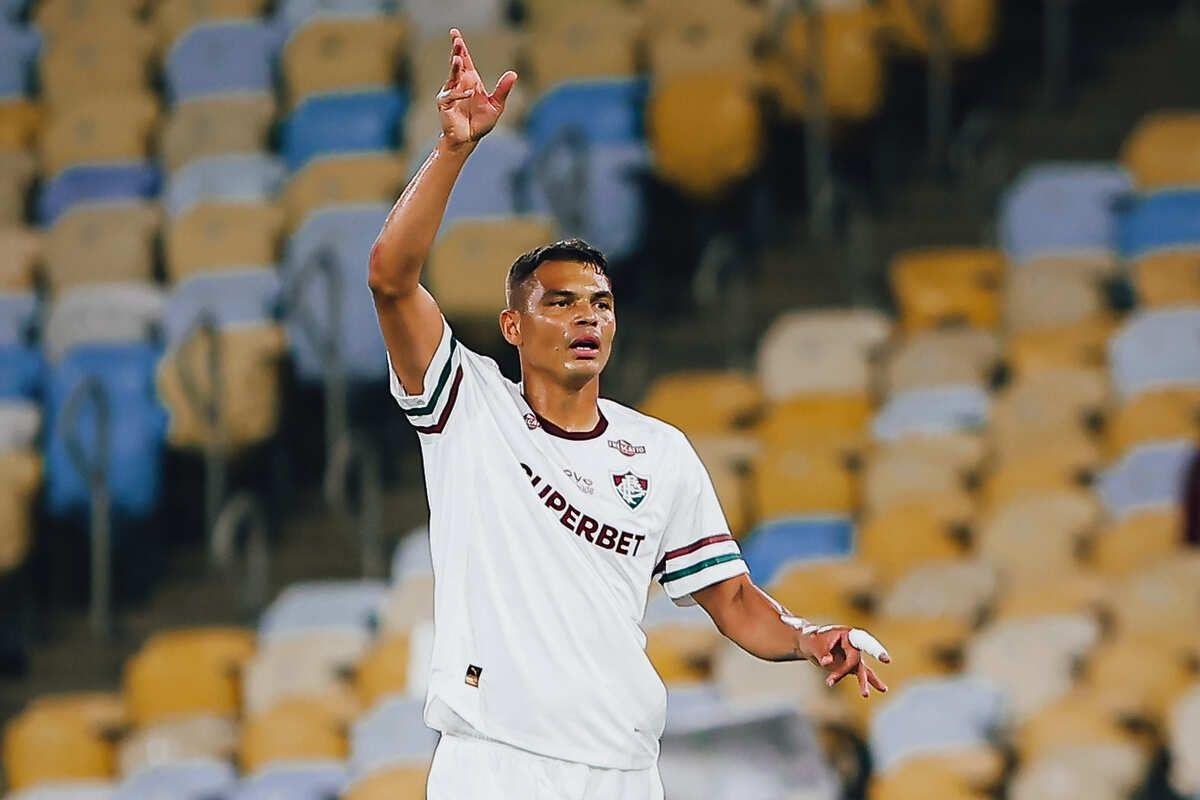 Thiago Silva é liberado pelo DM e pode reforçar o Fluminense na Libertadores