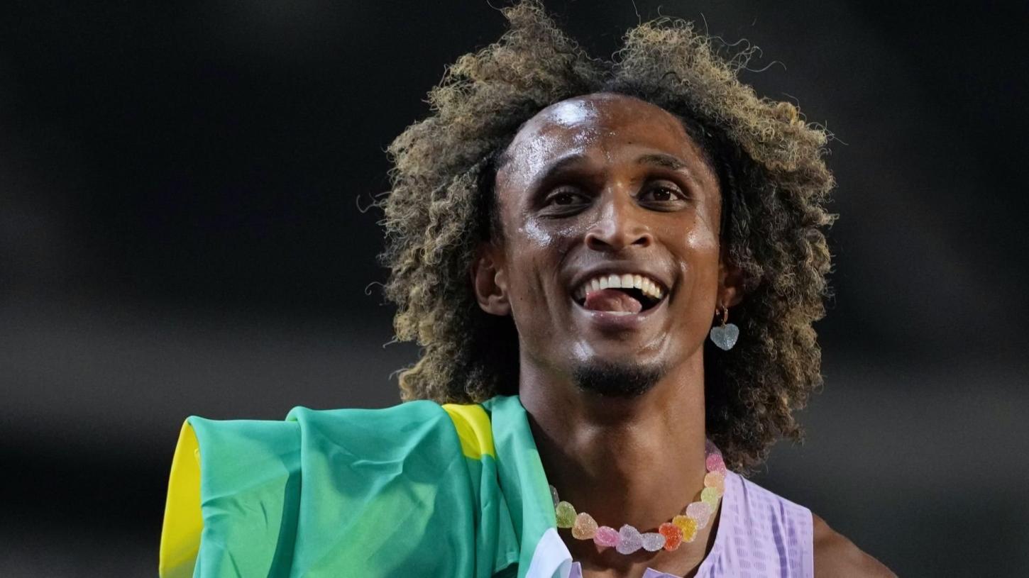 Alison dos Santos é tricampeão da Diamond League em Bruxelas