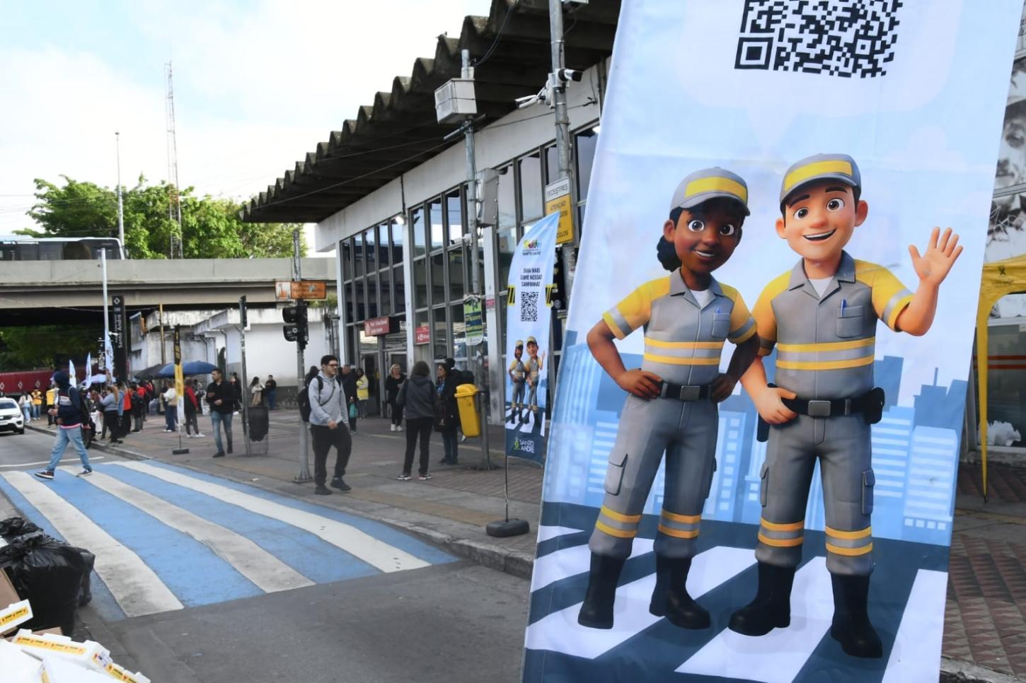 Santo André promove ação educativa para usuários do transporte público