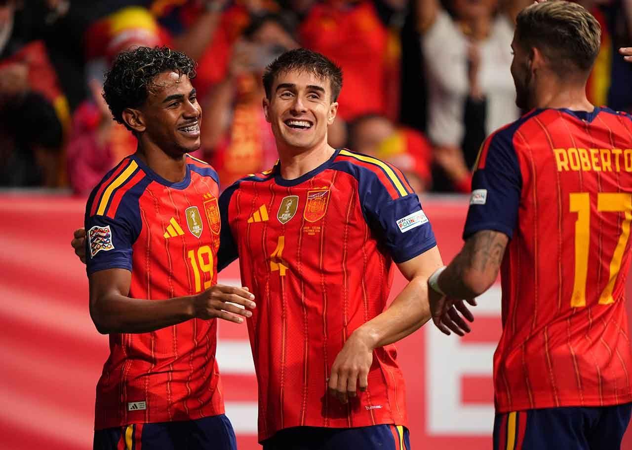 Espanha vence a República Tcheca pela Liga das Nações