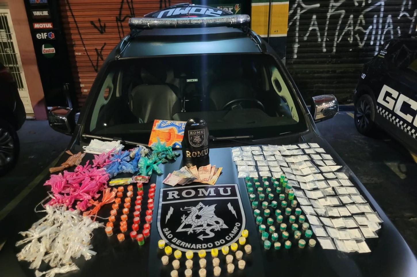 GCM de São Bernardo prende três por tráfico de drogas e reforça segurança em áreas próximas a espaço público