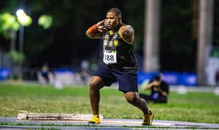 Alessandro Borges Soares bate o recorde da competição e conquista o tri brasileiro sub-20 no arremesso do peso