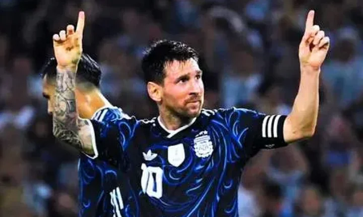 Argentina goleia Zâmbia em provável despedida de Messi do público local