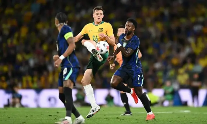 Com virada e futebol ofensivo, Brasil vence a Austrália por 4 a 2 em Brisbane
