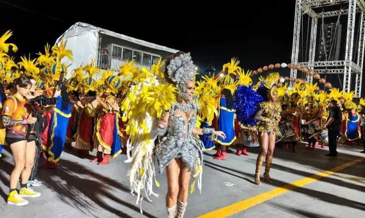 Desfiles do Grupo de Acesso em São Paulo - Carnaval 2026
