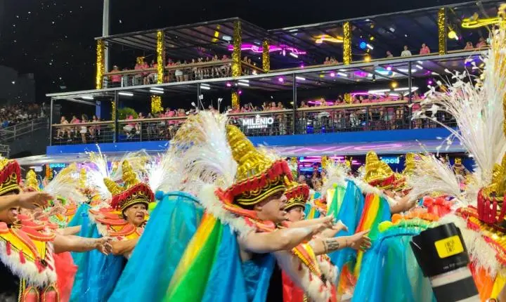 Desfiles do Grupo de Acesso em São Paulo - Carnaval 2026