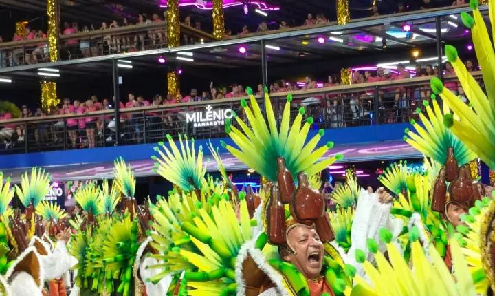 Desfiles do Grupo de Acesso em São Paulo - Carnaval 2026