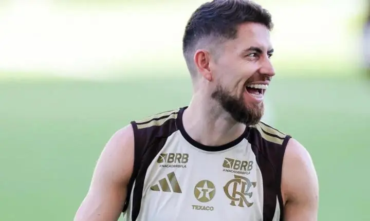 Flamengo enfrenta o Benfica em Portugal no encerramento de sua excursão pela Europa