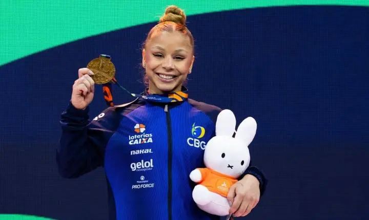 Flávia Saraiva brilha na trave e conquista bronze no Mundial de Ginástica Artística