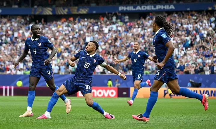 França fecha treinamentos em Dallas e aposta em Mbappé para superar bloqueio de Marrocos