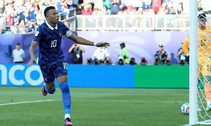 França supera retranca do Paraguai com gol de Mbappé e avança às quartas de final da Copa