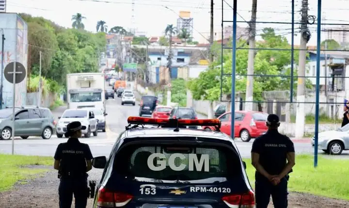 GCM de Mauá recupera motocicleta furtada e detém suspeitos na Vila Assis Brasil