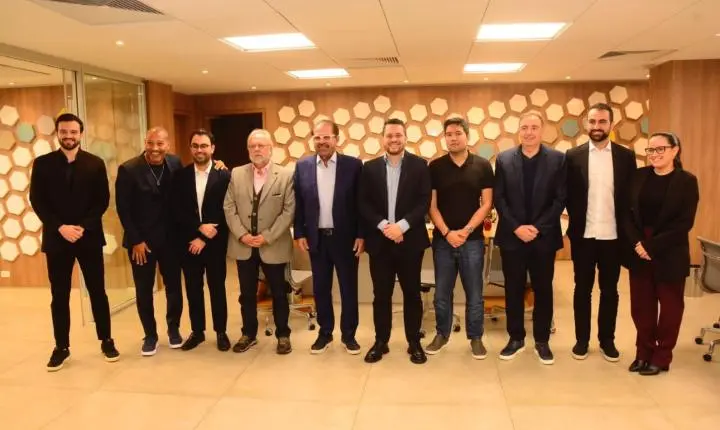 Gilvan visita Federação Paulista de Futebol e coloca Santo André à disposição para sediar a Copinha 2027