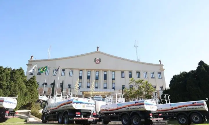 Governo de SP expande apoio a municípios com entregas da Defesa Civil e transporte de pacientes do SUS