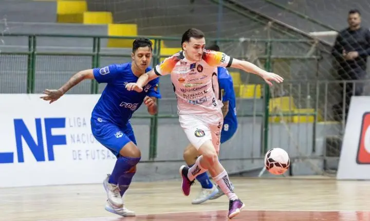 Liga São Caetano recebe Camaquã pela 13ª rodada da Liga Nacional de Futsal Silver em jogo de ‘seis pontos’