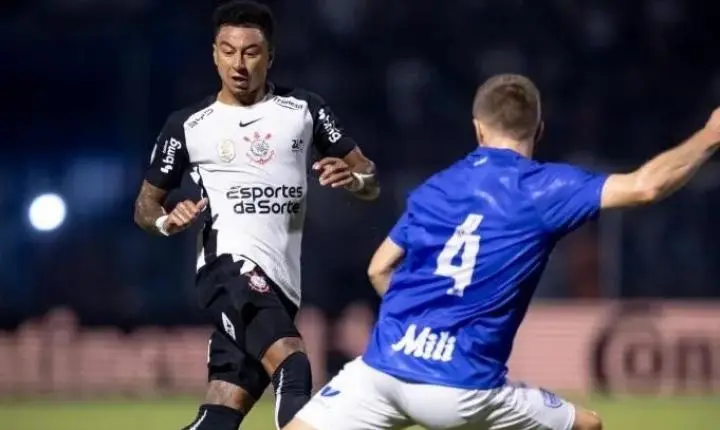 Lingard decide, Corinthians vence o Barra fora de casa e abre vantagem na Copa do Brasil
