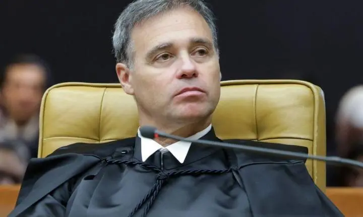 Ministro André Mendonça libera para julgamento caso sobre mensagens entre Alexandre de Moraes e ex-banqueiro