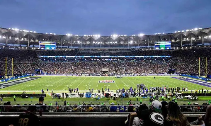 NFL Rio Game reúne 72 mil torcedores no Maracanã, quebra recorde de público e consolida sucesso no Brasil