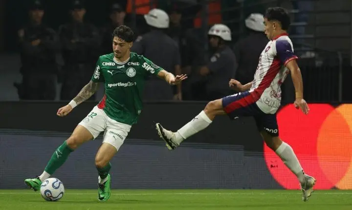 Palmeiras cede empate ao Cerro Porteño nos acréscimos e decide vaga no Paraguai