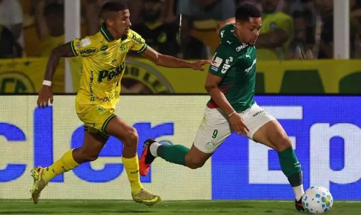 Palmeiras empata com o Mirassol no interior e mantém liderança do Brasileirão