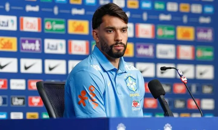 Paquetá celebra retorno do camisa 10 e minimiza críticas externas