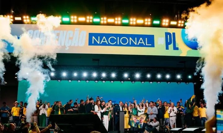 PL oficializa candidatura de Flávio Bolsonaro à Presidência da República em São Paulo