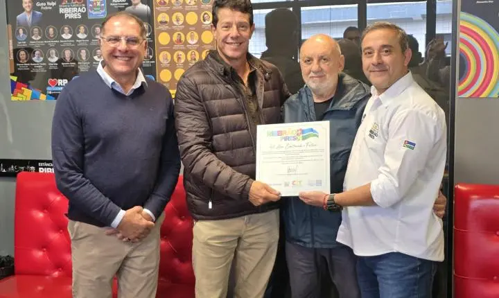 Prefeitura de Ribeirão Pires homenageia indústrias locais e fortalece diálogo com o setor