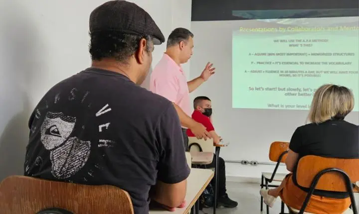 Ribeirão Pires abre inscrições para curso gratuito de inglês voltado a recepcionistas