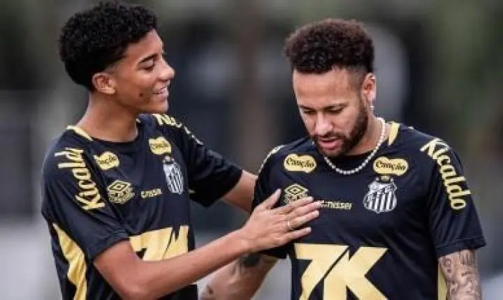 Santos instaura sindicância após acusação de agressão de Neymar contra Robinho Jr.