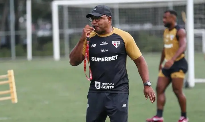 São Paulo demite Roger Machado após eliminação na Copa do Brasil
