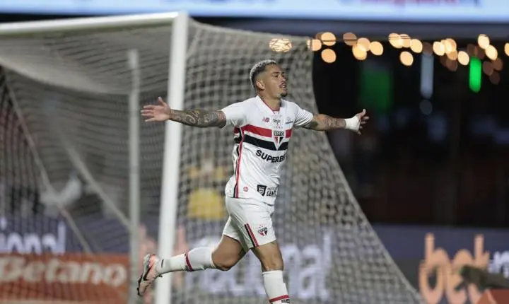 São Paulo vence Juventude, mas placar magro mantém pressão sobre Roger Machado