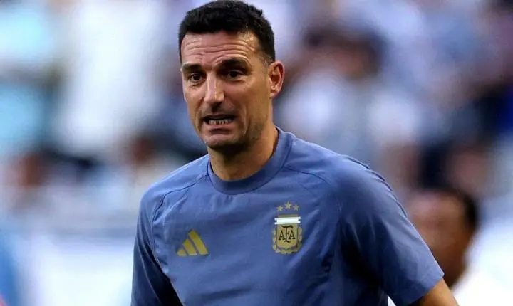 Scaloni valoriza empenho da Argentina e reconhece mérito espanhol após vice-campeonato mundial