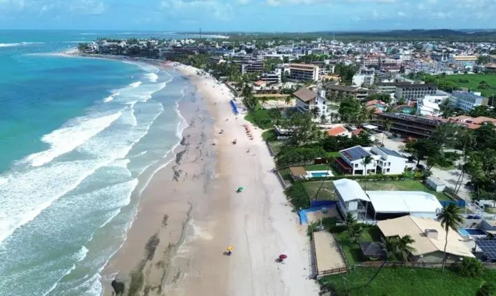 Sophia Medina, Douglas Silva e Edgard Groggia são os convidados do Surf Brasil Pro em Ipojuca
