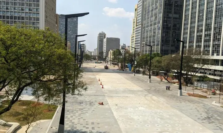 Virada Cultural 2026 terá mais de 1,2 mil atrações, 21 palcos e expectativa de público de 4,8 milhões de pessoas