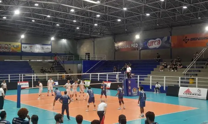 Vôlei masculino de São Caetano vence o ADV/Arthur Nogueira na estreia da Superliga C e faz jogo decisivo nesta sexta-feira