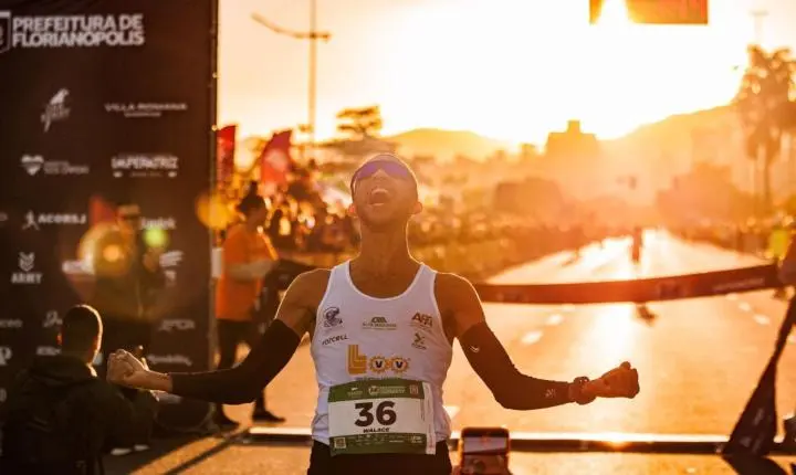 Walace Evangelista Caldas tem dupla vitória em Florianópolis na meia maratona e nos 5 km