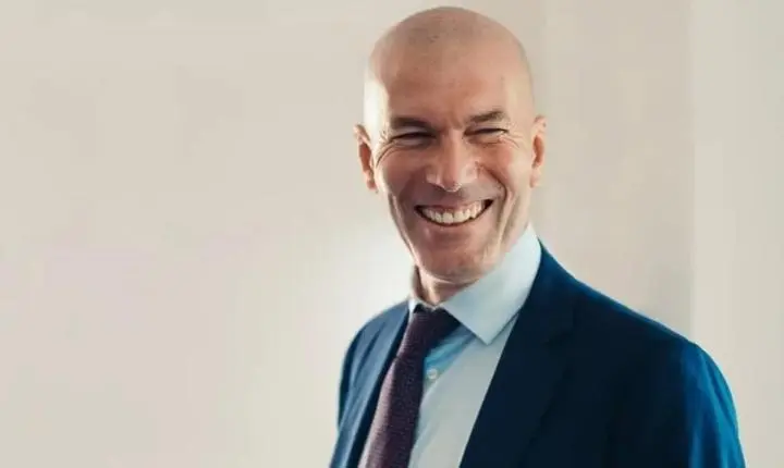 Zidane assume a Seleção Francesa com salário fixo inferior à metade dos vencimentos de Ancelotti no Brasil